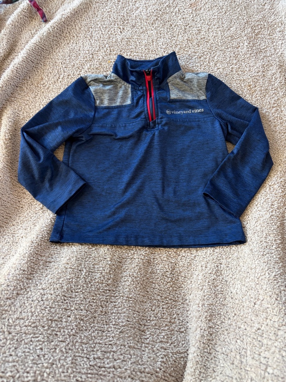 B61 3t Vineyard Vines Navy & Gray Quarter-Zip Hoodie with Red Zip